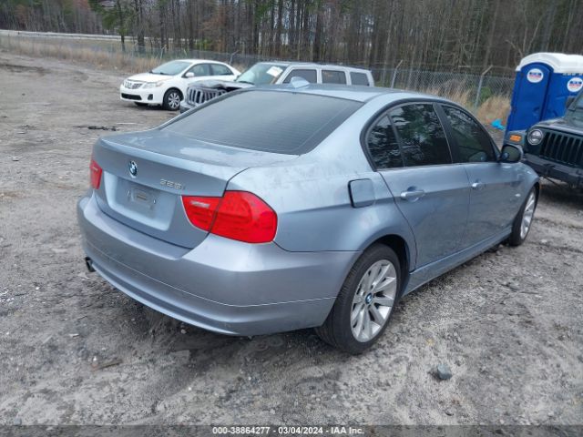 Photo 3 VIN: WBAPH7G52BNM55131 - BMW 328I 