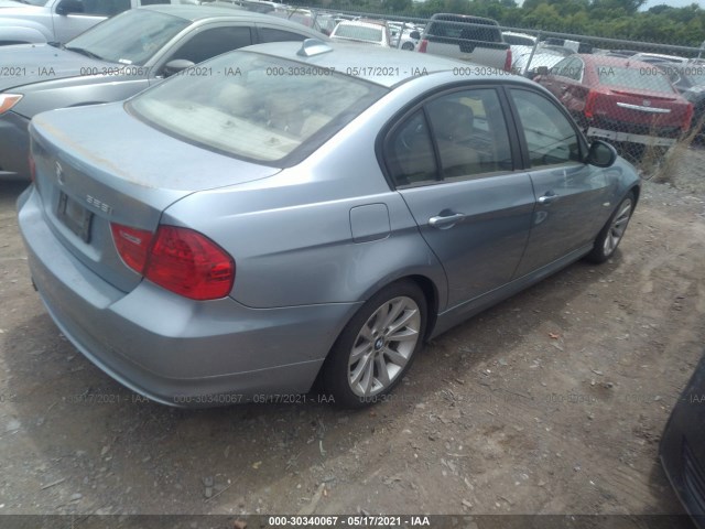 Photo 3 VIN: WBAPH7G52BNM58868 - BMW 3 