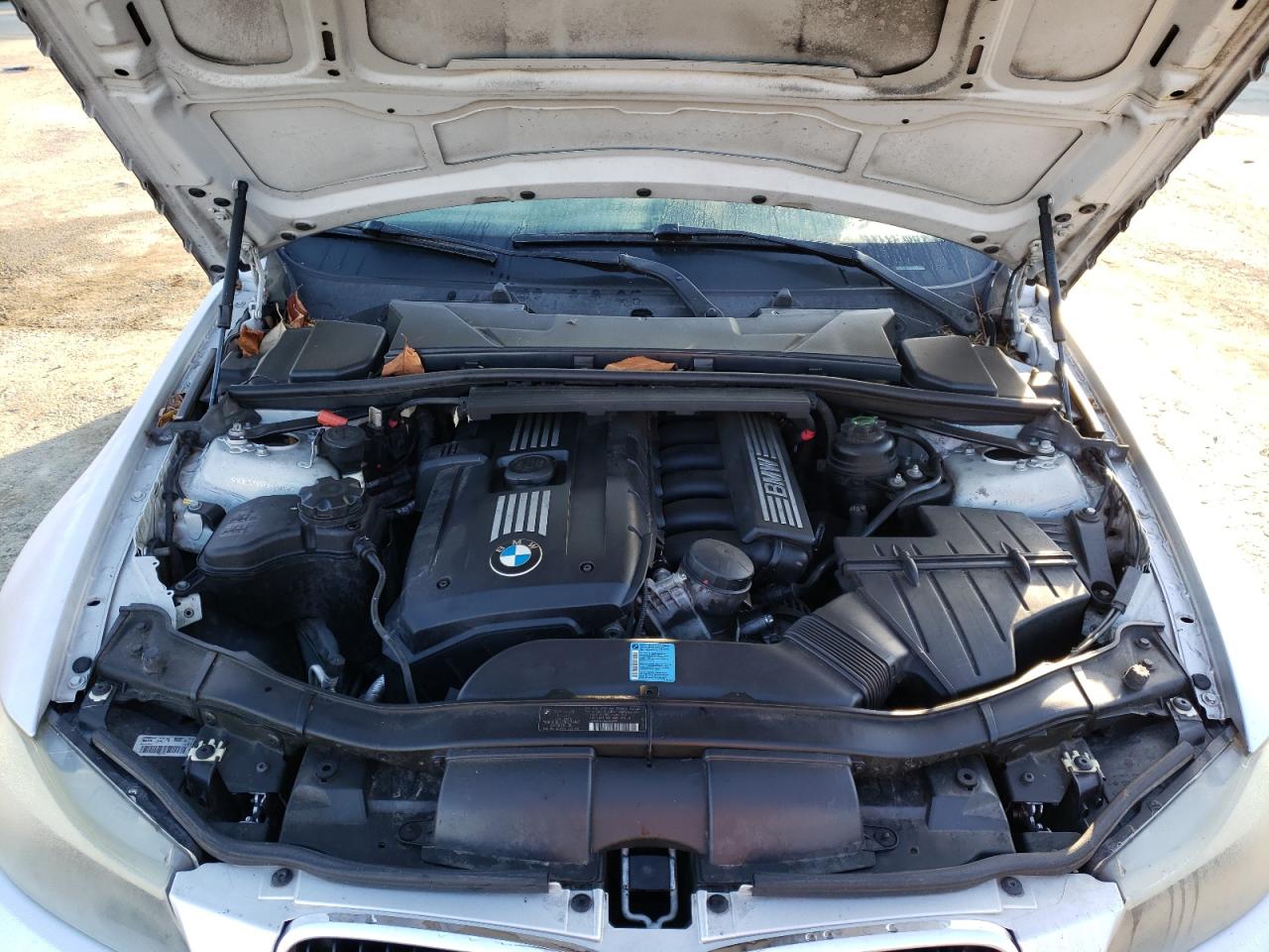 Photo 10 VIN: WBAPH7G52BNN03081 - BMW 3ER 