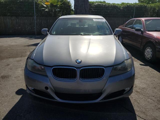 Photo 4 VIN: WBAPH7G52BNN07907 - BMW 3 SERIES 