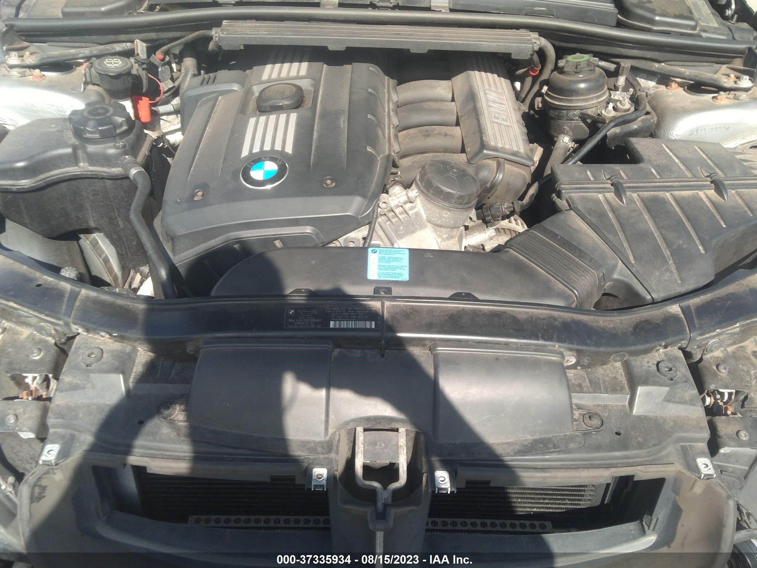 Photo 9 VIN: WBAPH7G53ANM53404 - BMW 3ER 