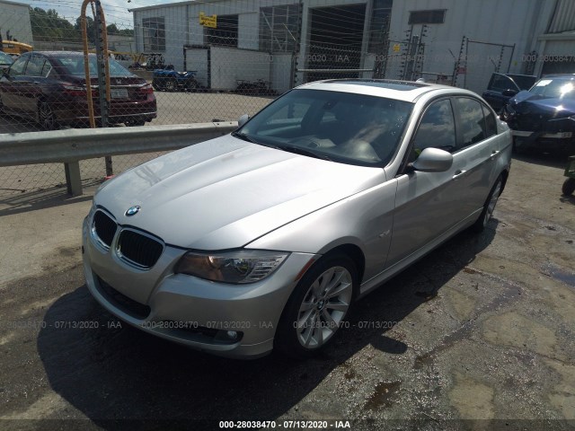 Photo 1 VIN: WBAPH7G53BNM57633 - BMW 3 