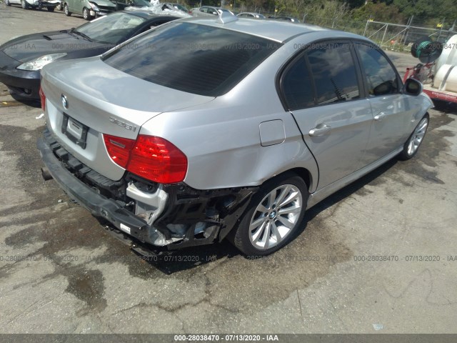 Photo 3 VIN: WBAPH7G53BNM57633 - BMW 3 