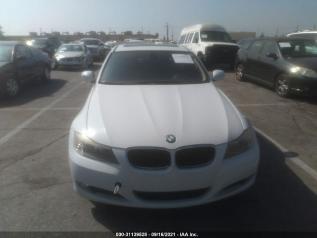 Photo 5 VIN: WBAPH7G53BNN02456 - BMW 3 