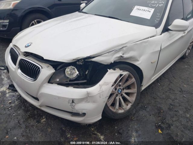 Photo 5 VIN: WBAPH7G53BNN07303 - BMW 328I 