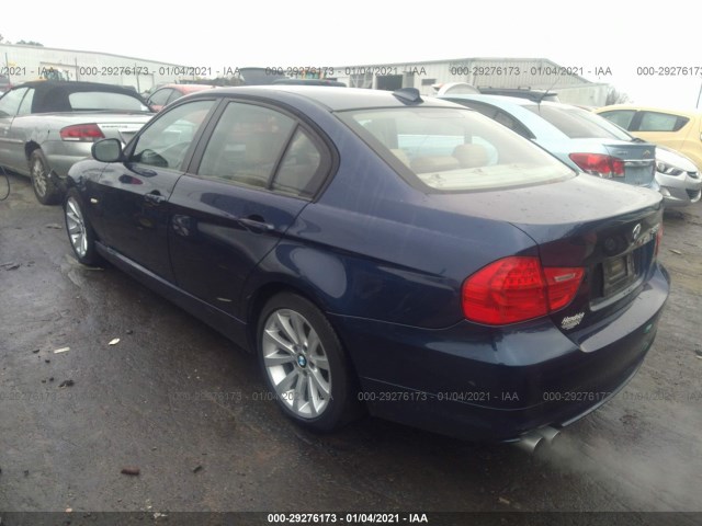 Photo 2 VIN: WBAPH7G54BNN04684 - BMW 3 