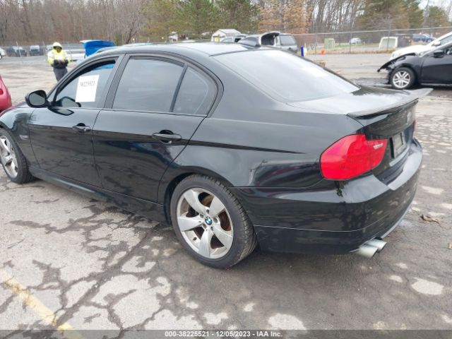 Photo 2 VIN: WBAPH7G55BNM54524 - BMW 328I 