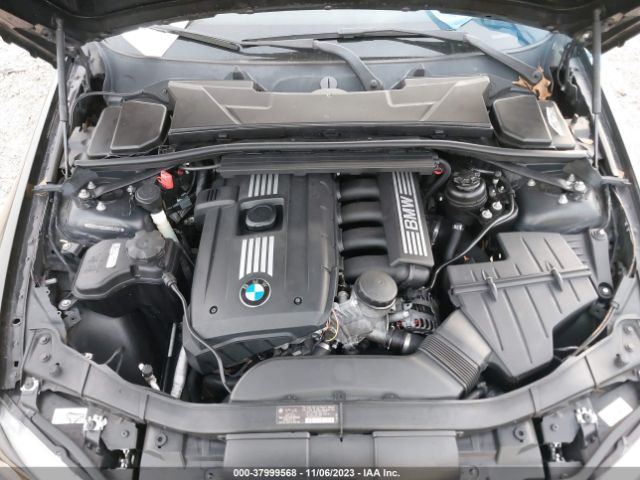 Photo 9 VIN: WBAPH7G55BNM54961 - BMW 328I 