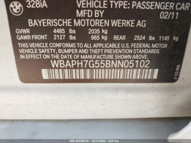 Photo 8 VIN: WBAPH7G55BNN05102 - BMW 328I 