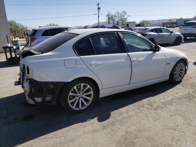 Photo 2 VIN: WBAPH7G55BNN07626 - BMW 328 I 