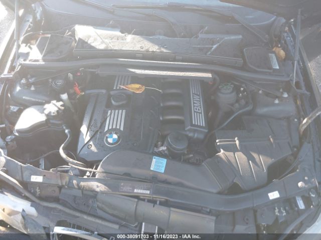 Photo 9 VIN: WBAPH7G56ANM49220 - BMW 328I 