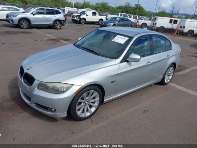 Photo 1 VIN: WBAPH7G56BNM57531 - BMW 328I 