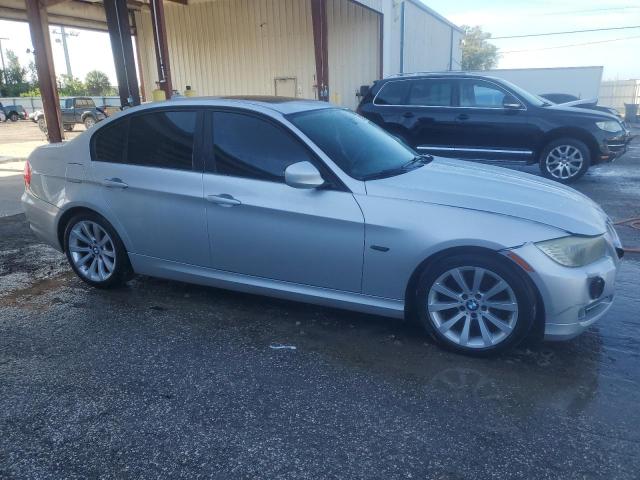 Photo 3 VIN: WBAPH7G56BNN05593 - BMW 328 I 