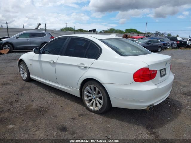 Photo 2 VIN: WBAPH7G56BNN06842 - BMW 328I 