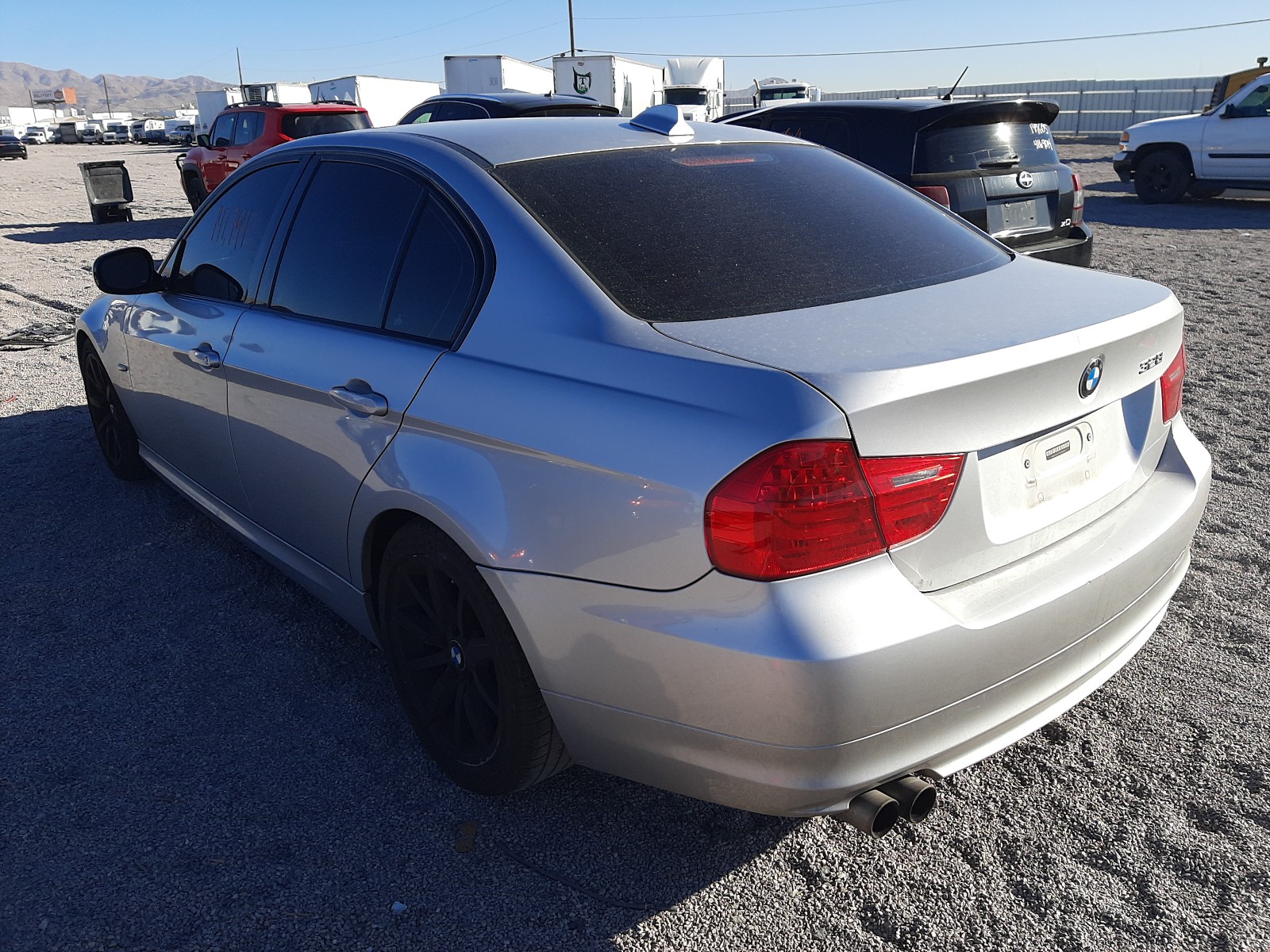 Photo 2 VIN: WBAPH7G57ANM48416 - BMW 328 I 