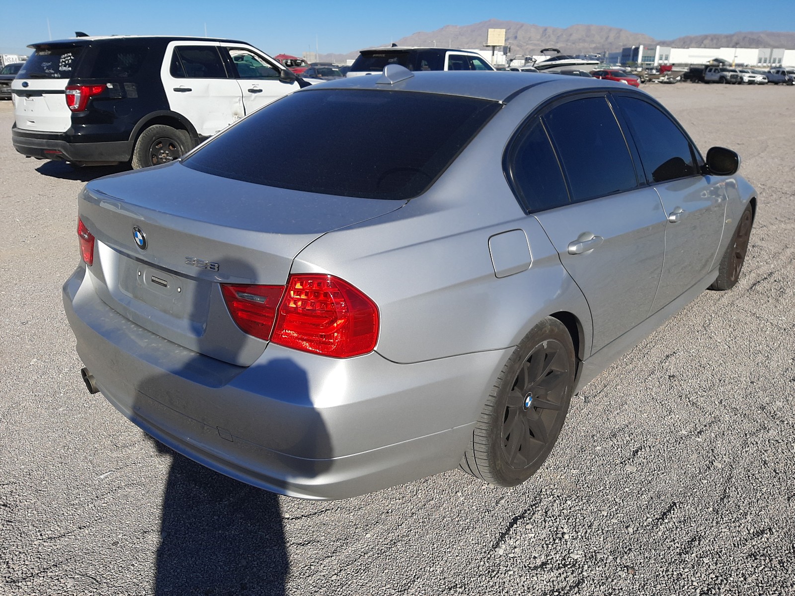 Photo 3 VIN: WBAPH7G57ANM48416 - BMW 328 I 