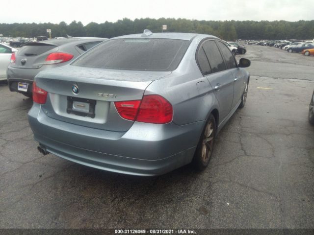 Photo 3 VIN: WBAPH7G57ANM48853 - BMW 3 