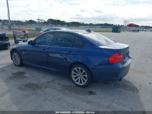 Photo 2 VIN: WBAPH7G57BNM54847 - BMW 328I 