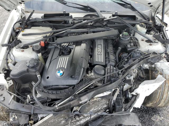 Photo 6 VIN: WBAPH7G57BNM58526 - BMW 3 SERIES 