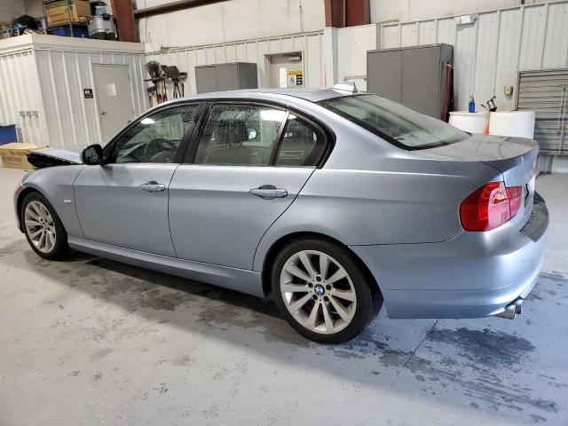 Photo 1 VIN: WBAPH7G57BNN02444 - BMW 3 SERIES 