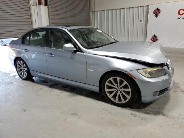 Photo 3 VIN: WBAPH7G57BNN02444 - BMW 3 SERIES 