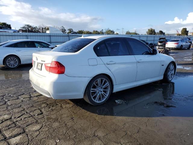 Photo 2 VIN: WBAPH7G58ANL85830 - BMW 3 SERIES 