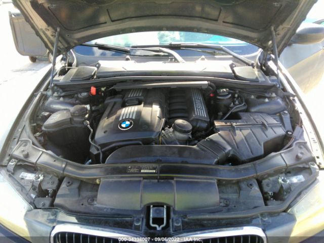 Photo 9 VIN: WBAPH7G58BNM54369 - BMW 3 SERIES 