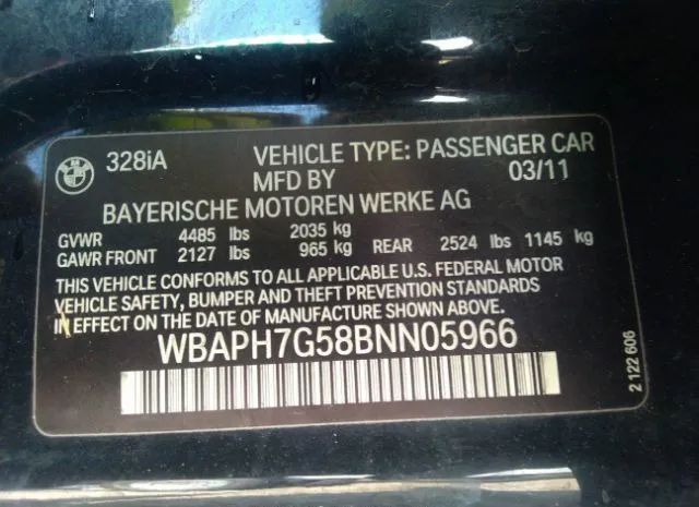 Photo 8 VIN: WBAPH7G58BNN05966 - BMW 3 SERIES 