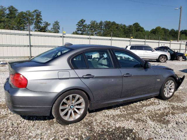 Photo 2 VIN: WBAPH7G59BNM54655 - BMW 3 SERIES 