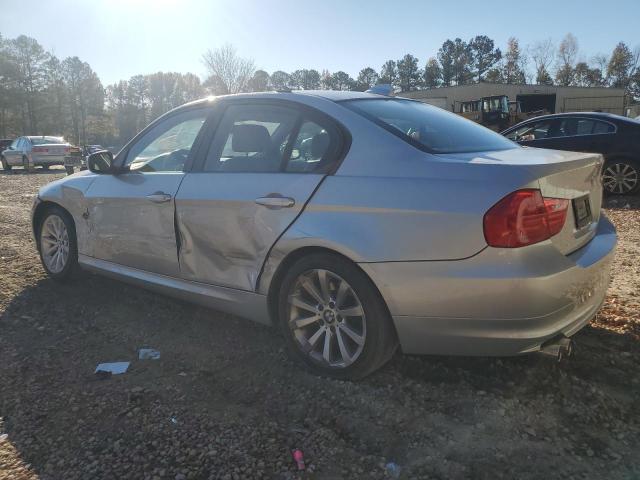 Photo 1 VIN: WBAPH7G59BNM55398 - BMW 3 SERIES 