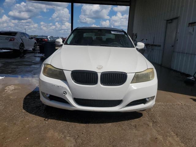 Photo 4 VIN: WBAPH7G59BNM55630 - BMW 328 I 