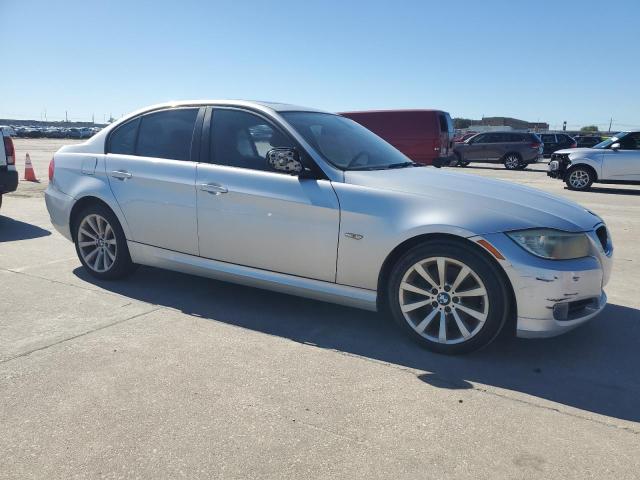 Photo 3 VIN: WBAPH7G59BNM57457 - BMW 328 I 