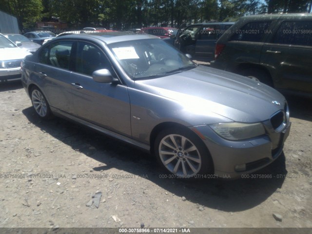 Photo 0 VIN: WBAPH7G59BNN02655 - BMW 3 