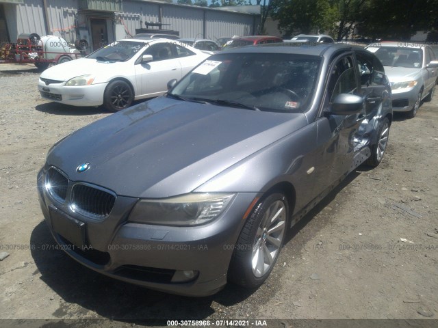 Photo 1 VIN: WBAPH7G59BNN02655 - BMW 3 