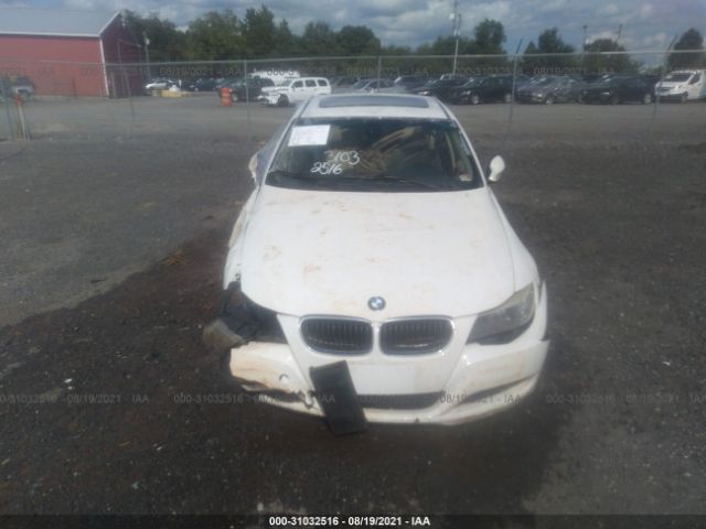 Photo 5 VIN: WBAPH7G5XBNN03586 - BMW 3 