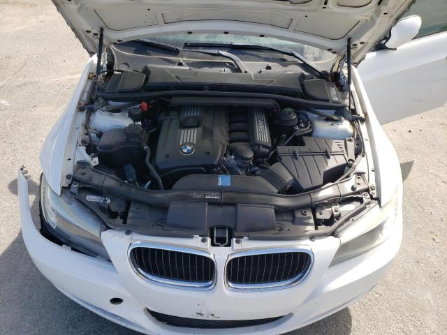 Photo 10 VIN: WBAPH7G5XBNN04995 - BMW 328 I 