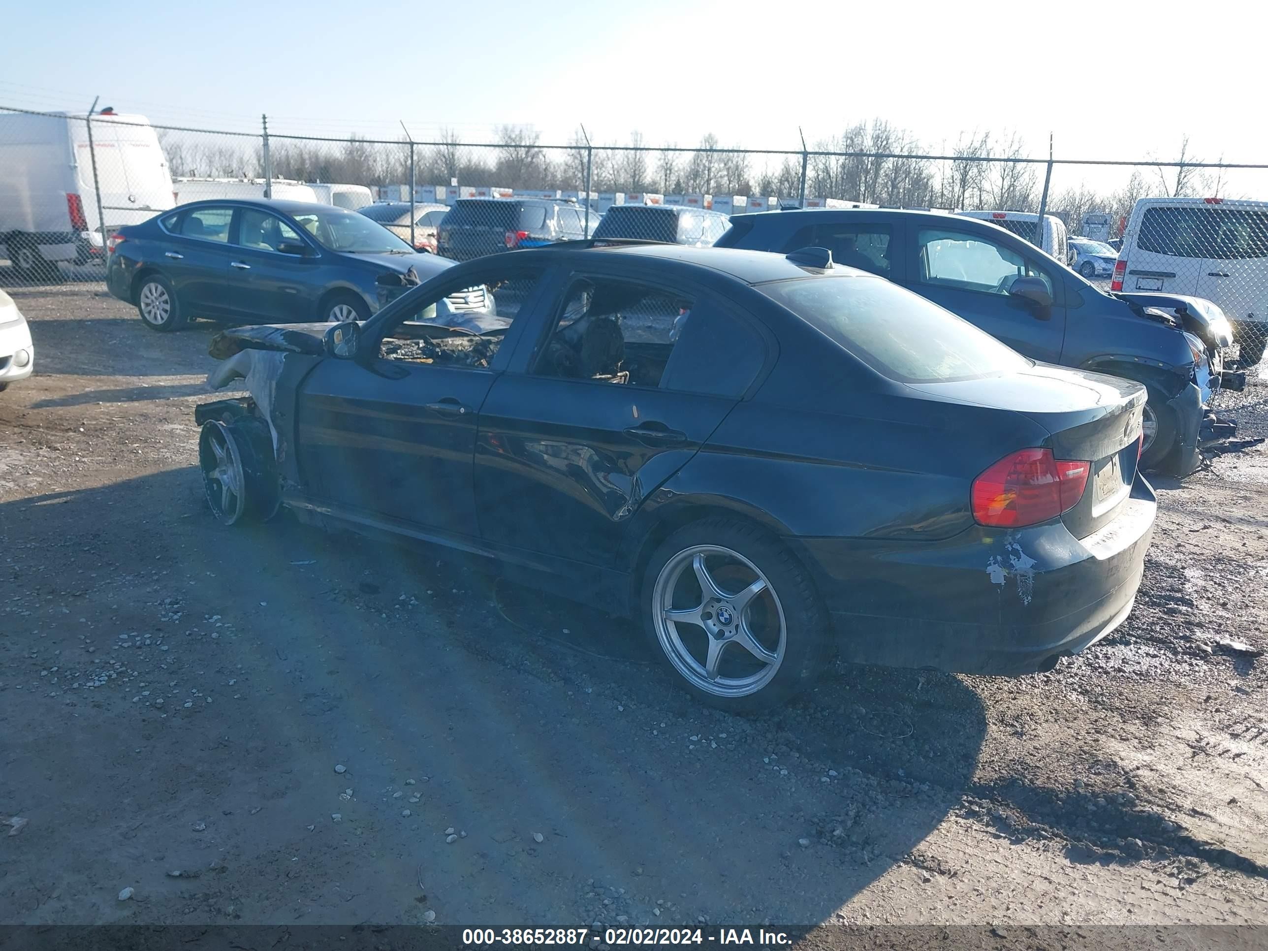 Photo 2 VIN: WBAPK53519A514876 - BMW 3ER 