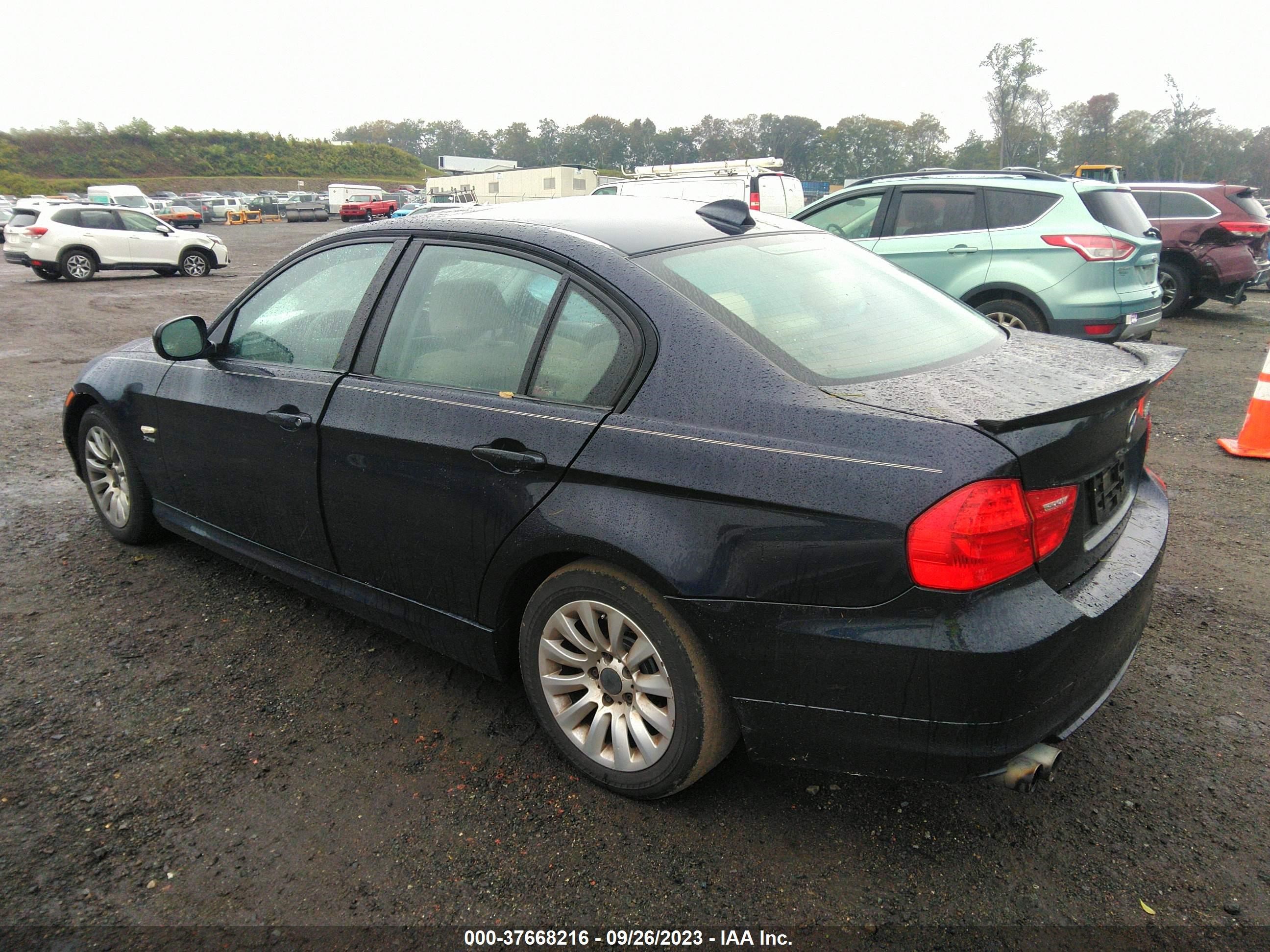 Photo 2 VIN: WBAPK53559A512094 - BMW 3ER 