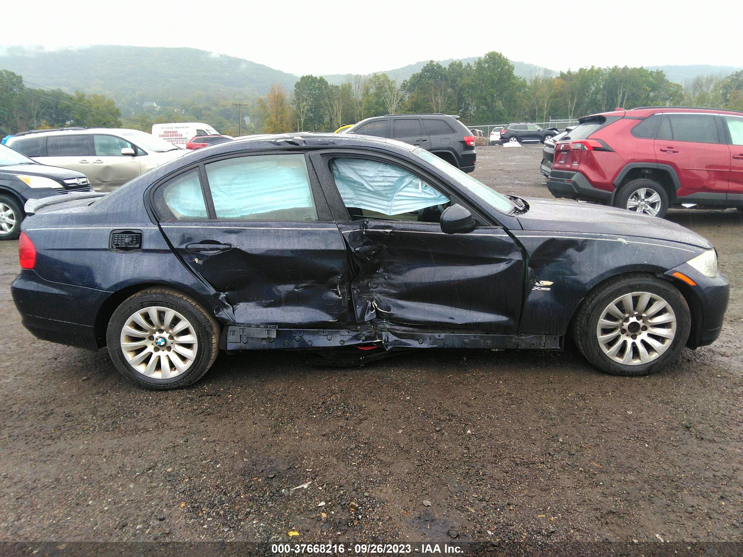 Photo 5 VIN: WBAPK53559A512094 - BMW 3ER 