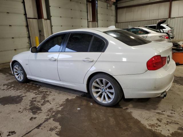 Photo 1 VIN: WBAPK5C50BA993605 - BMW 3 SERIES 