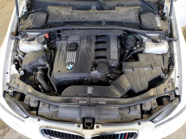 Photo 10 VIN: WBAPK5C50BA993605 - BMW 3 SERIES 