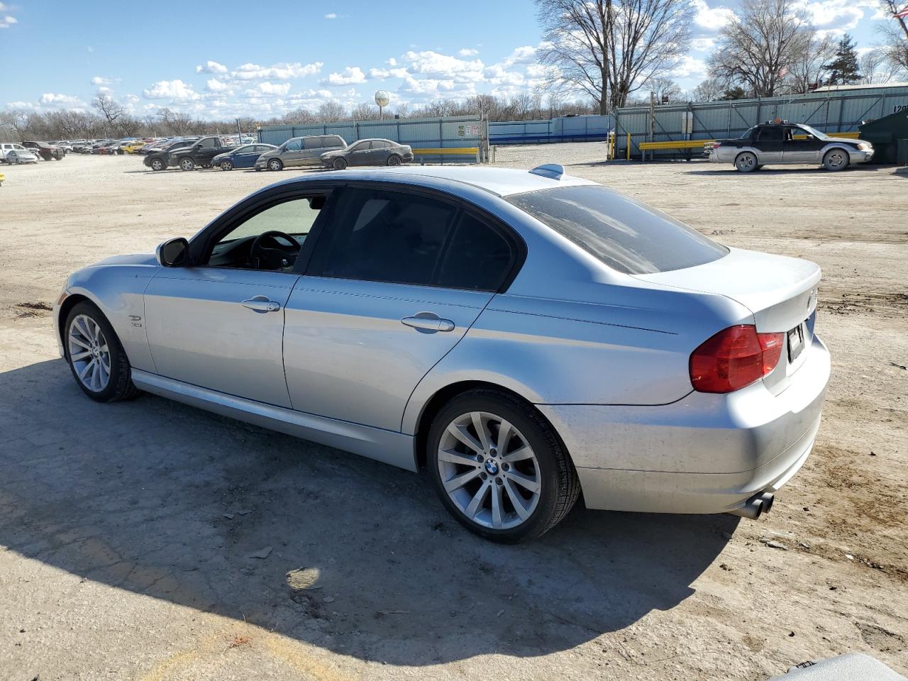 Photo 1 VIN: WBAPK5C51BA655839 - BMW 3ER 