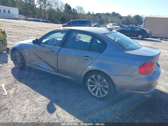 Photo 2 VIN: WBAPK5C51BA994441 - BMW 328I 