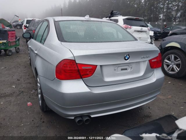 Photo 2 VIN: WBAPK5C51BA995086 - BMW 328 XI SUL 