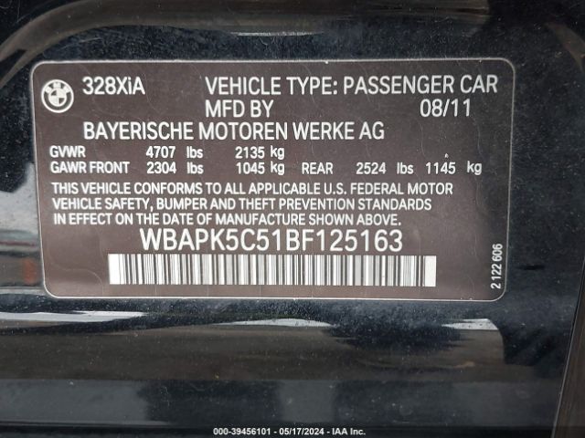 Photo 8 VIN: WBAPK5C51BF125163 - BMW 328I 