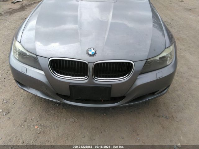 Photo 5 VIN: WBAPK5C52AA810526 - BMW 3 