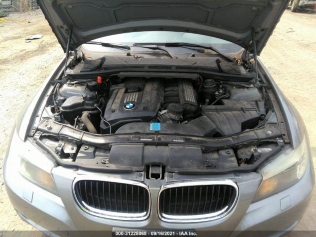 Photo 9 VIN: WBAPK5C52AA810526 - BMW 3 