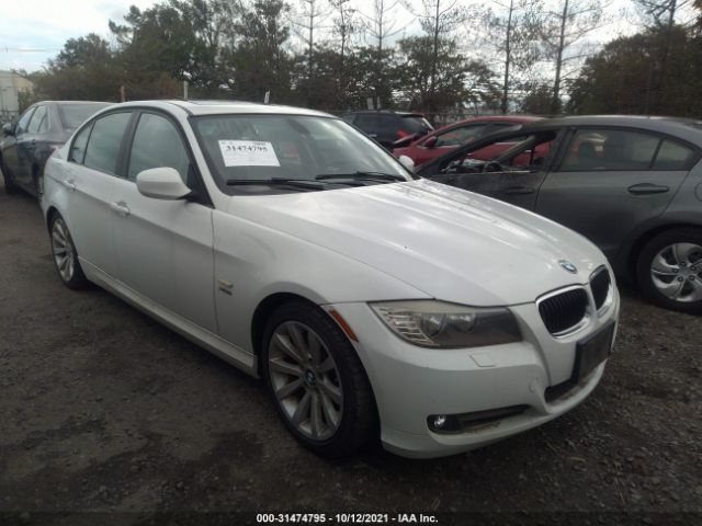 Photo 0 VIN: WBAPK5C52BA655557 - BMW 3 