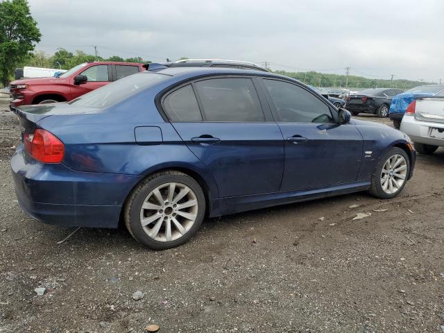 Photo 2 VIN: WBAPK5C52BA657065 - BMW 3 SERIES 