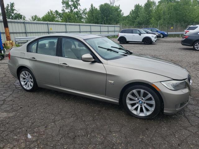 Photo 3 VIN: WBAPK5C52BA658474 - BMW 3 SERIES 